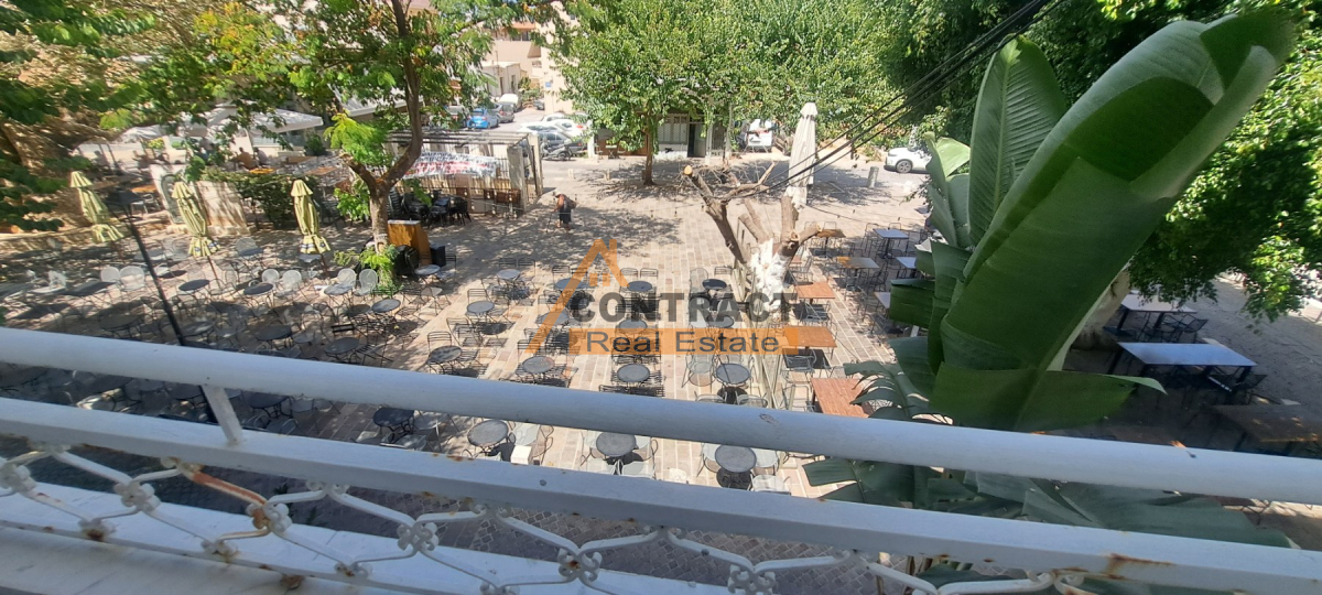 property-img